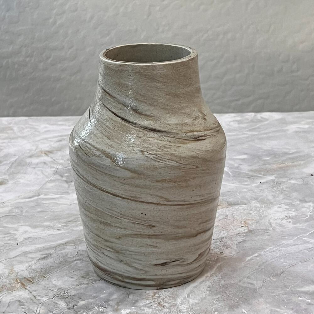 Studio Art Pottery Vase 6.5" Tall Clay Beige Sand Swirl Glazed Bellied Shape